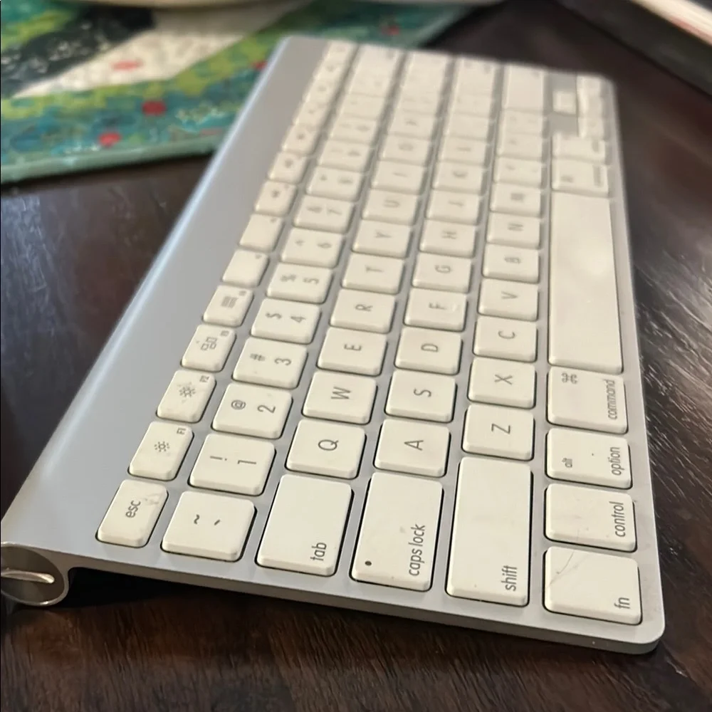 Apple MacBook Air - Silver
